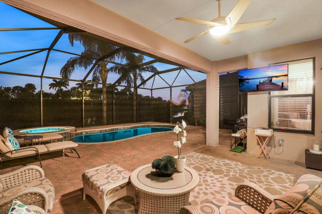 11542 Meadowrun Cir, Fort Myers, FL 33913