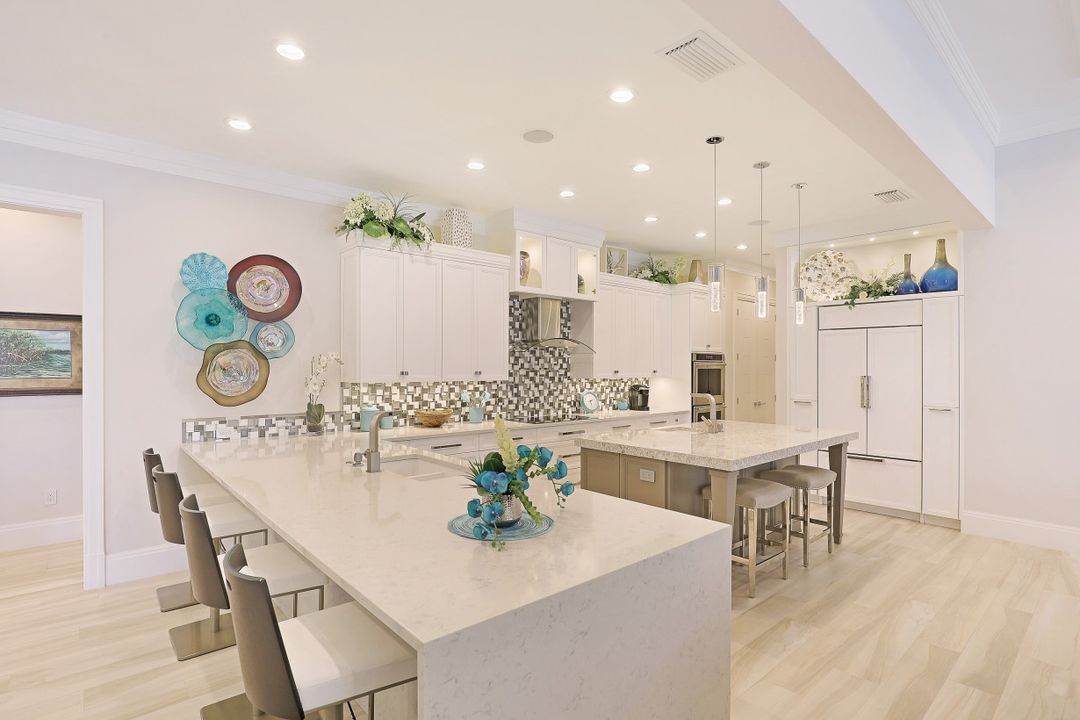 1800 Menorca Ct, Marco Island, FL 34145