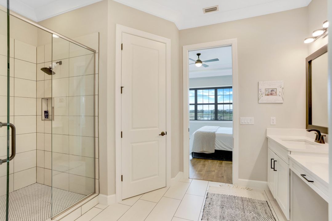 9636 Montelanico Loop #201, Naples, FL 34119