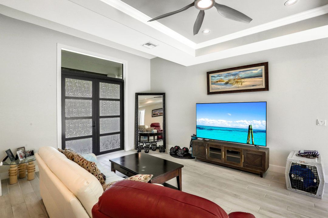 6137 Hutton Ct, Fort Myers, FL 33905