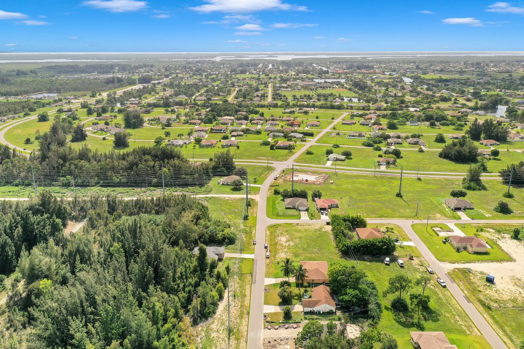 2254 SW 4th St, Cape Coral, FL 33991