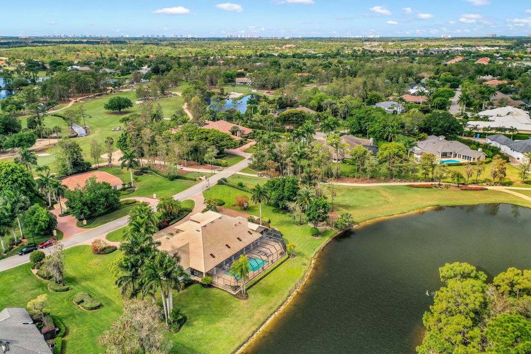 4501 Silver Fox Dr, Naples, FL 34119