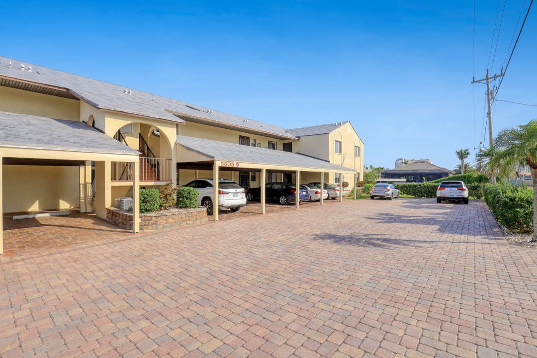 5605 SW 12th Ave #108, Cape Coral, FL 33914