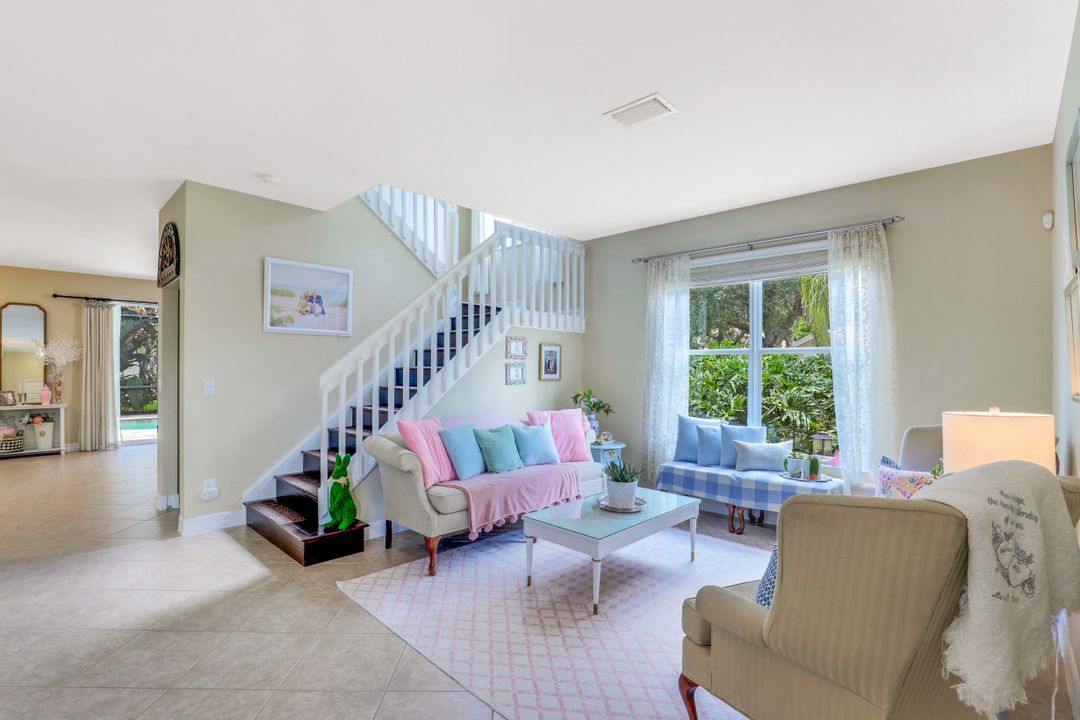 1794 Ribbon Fan Ln, Naples, FL 34119