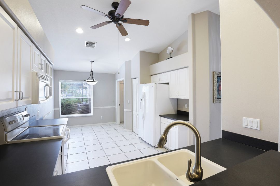 8435 Ibis Cove Cir, Naples, FL 34119