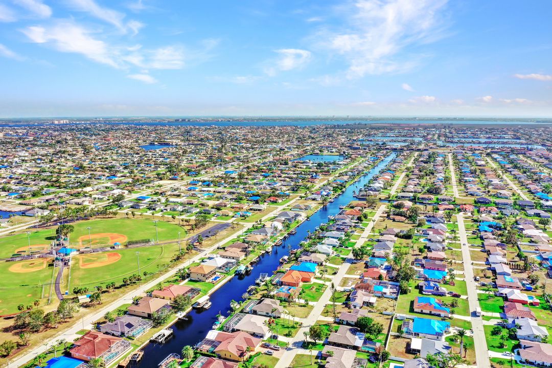 4109 SW 5th Pl, Cape Coral, FL 33914