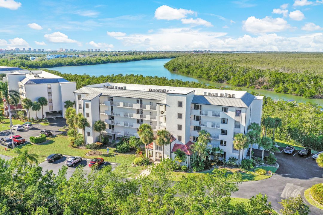 300 Stevens Landing Dr #C-203, Marco Island, FL 34145