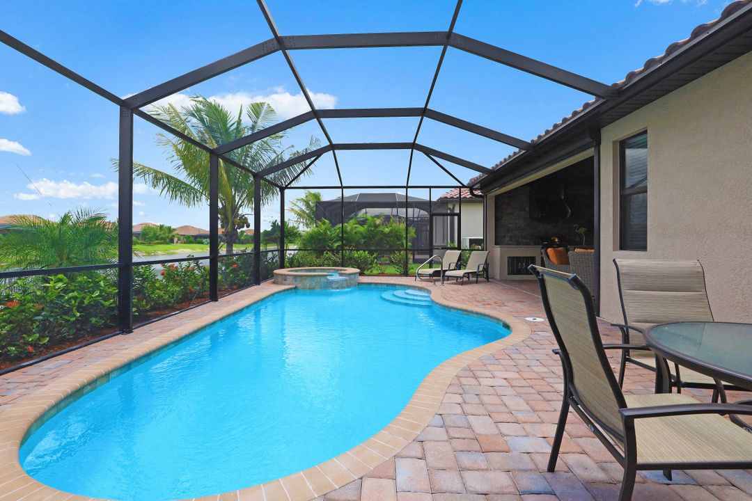 28144 Foxrock Ct, Bonita Springs, FL 34135