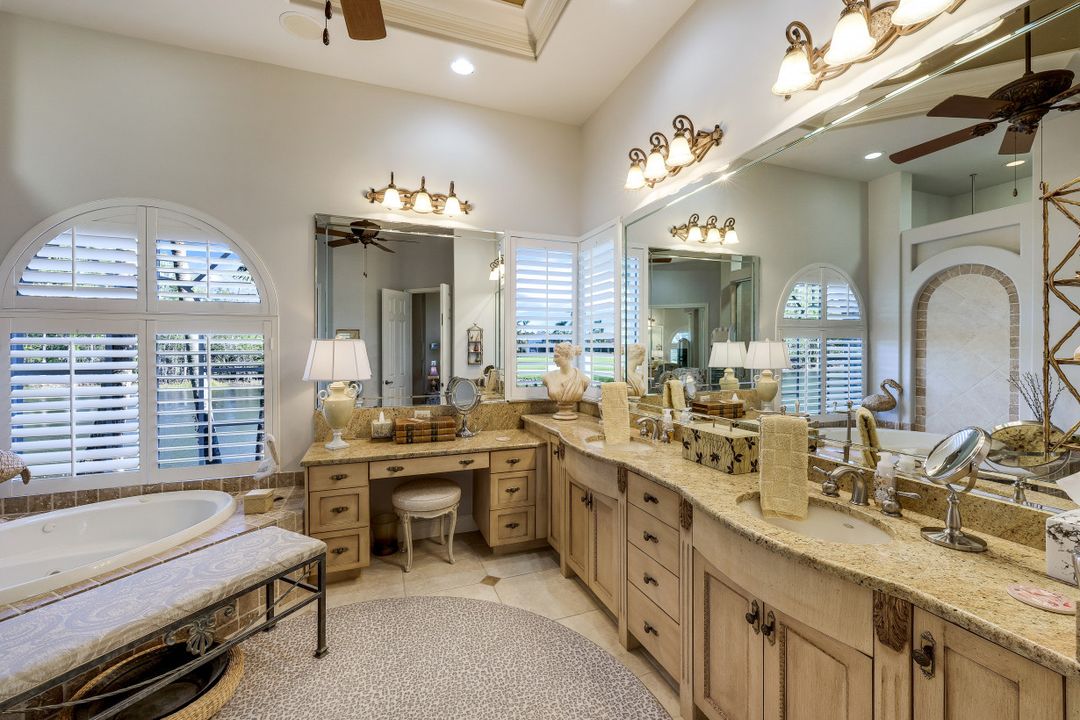 12561 Vittoria Way, Fort Myers, FL 33912