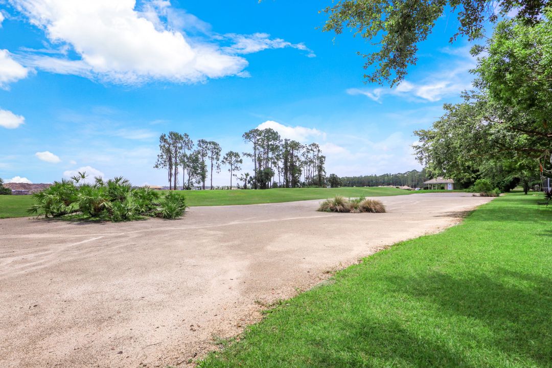 2124 Par Dr, Naples, FL 34120