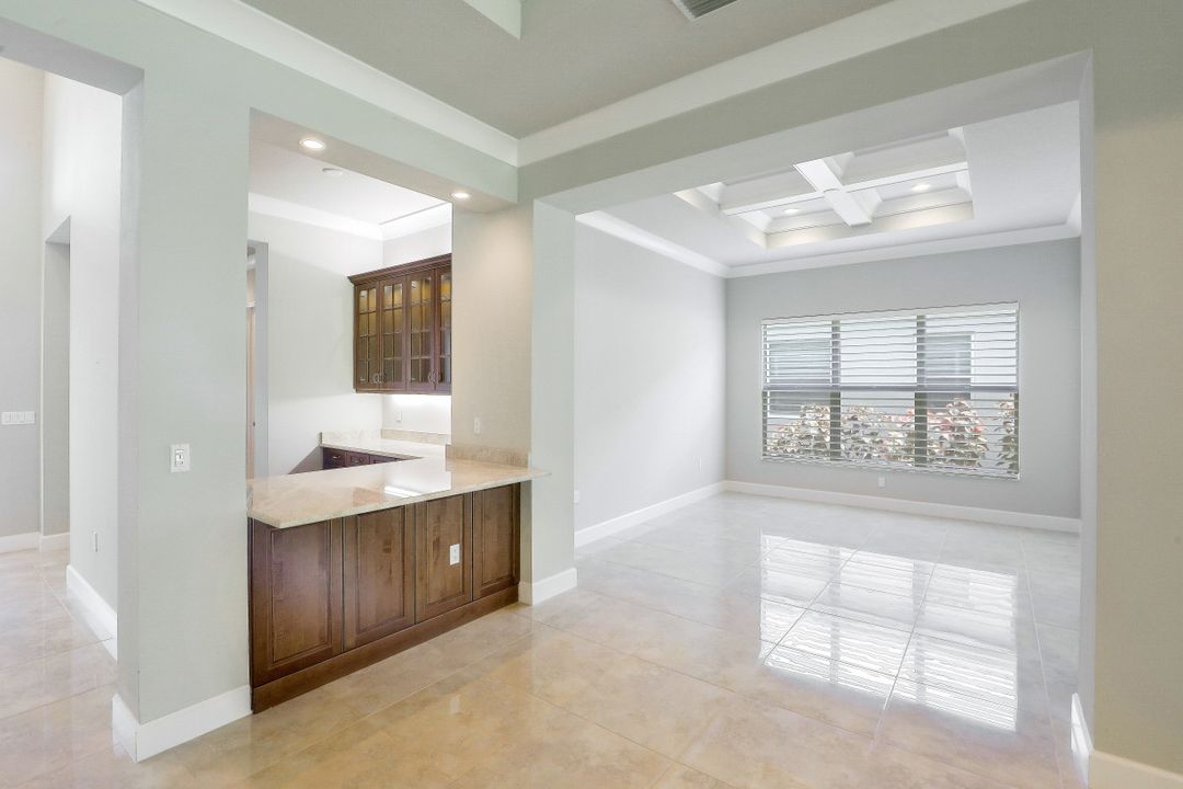 28613 Sicily Loop, Bonita Springs, FL 34135