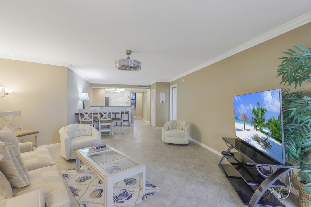 440 Seaview Ct #104, Marco Island, FL 34145