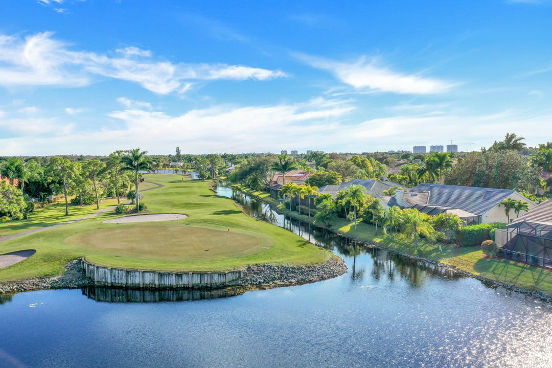 28381 Sombrero Dr, Bonita Springs, FL 34135