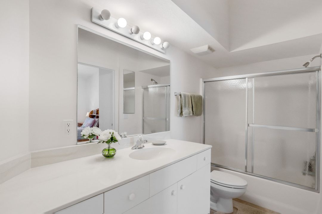 9680 Rosewood Pointe Terrace  #202, Bonita Springs, FL 34135