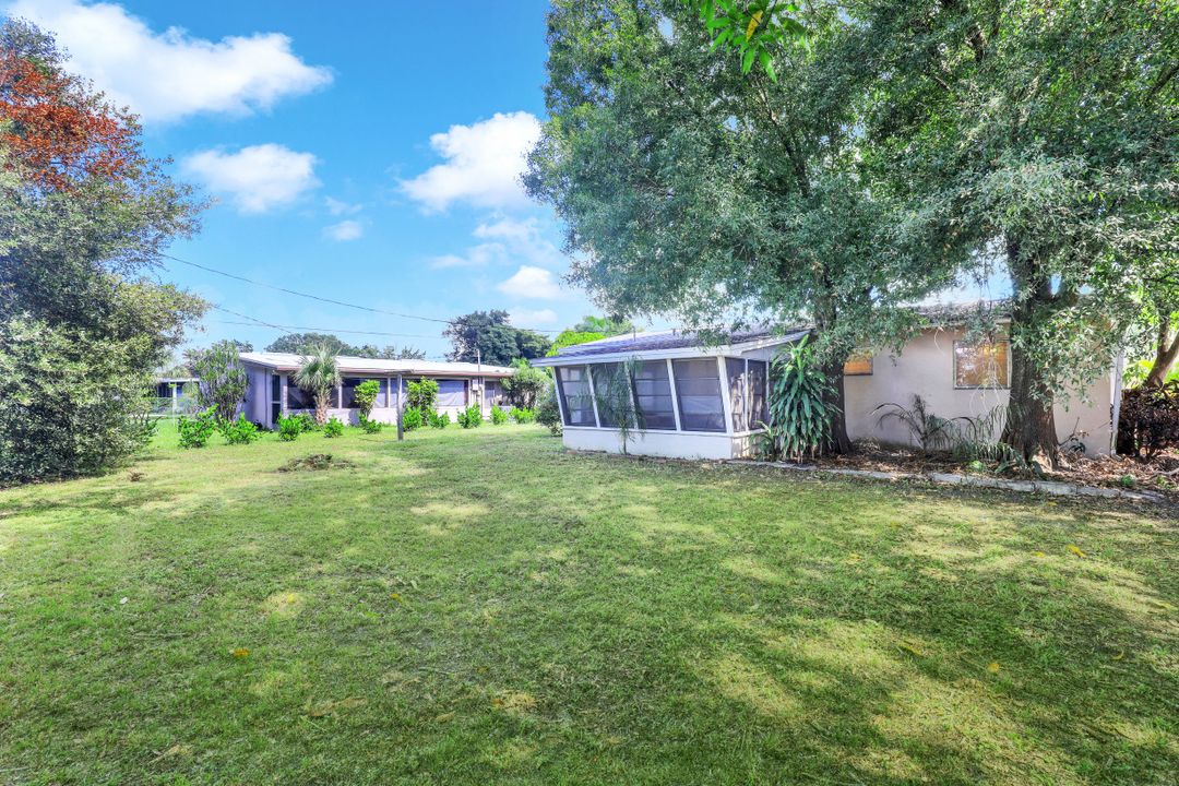 4480 Lagg Ave, Fort Myers, FL 33901