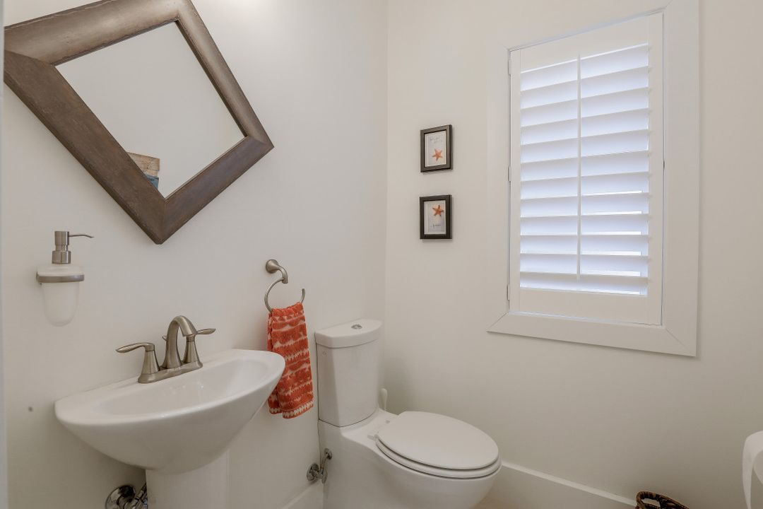 3202 Cullowee Ln, Naples, FL 34114