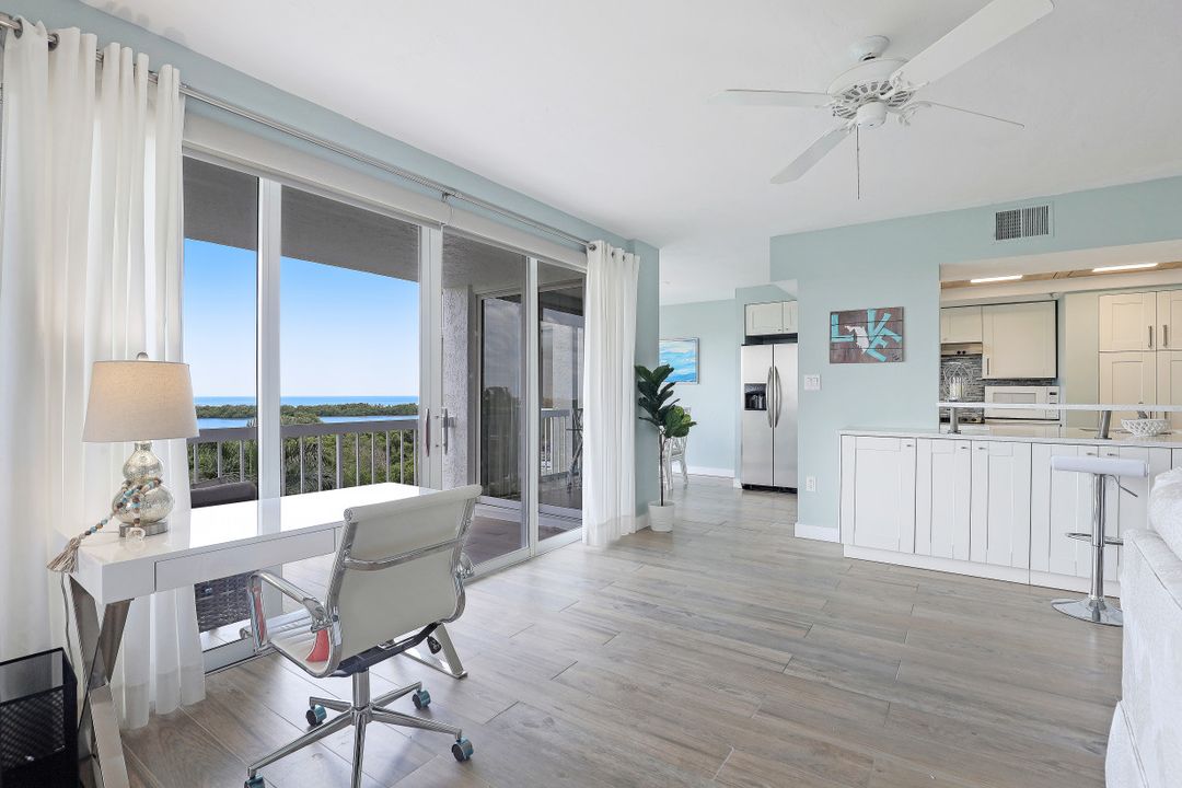 5501 Heron Point Dr #501, Naples, FL 34108