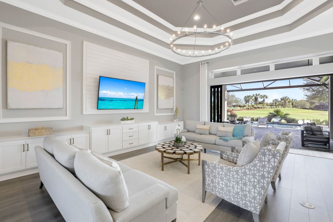 9308 Tulipano Ter, Naples, FL 34119