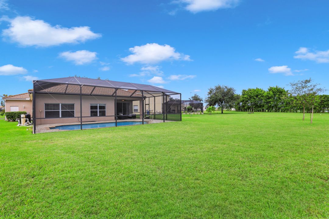 13375 Little Gem Cir, Fort Myers, FL 33913