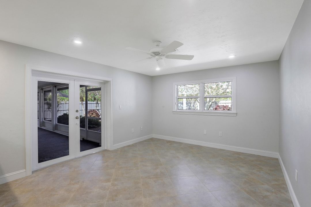 128 Coral Vine Dr, Naples, FL 34110