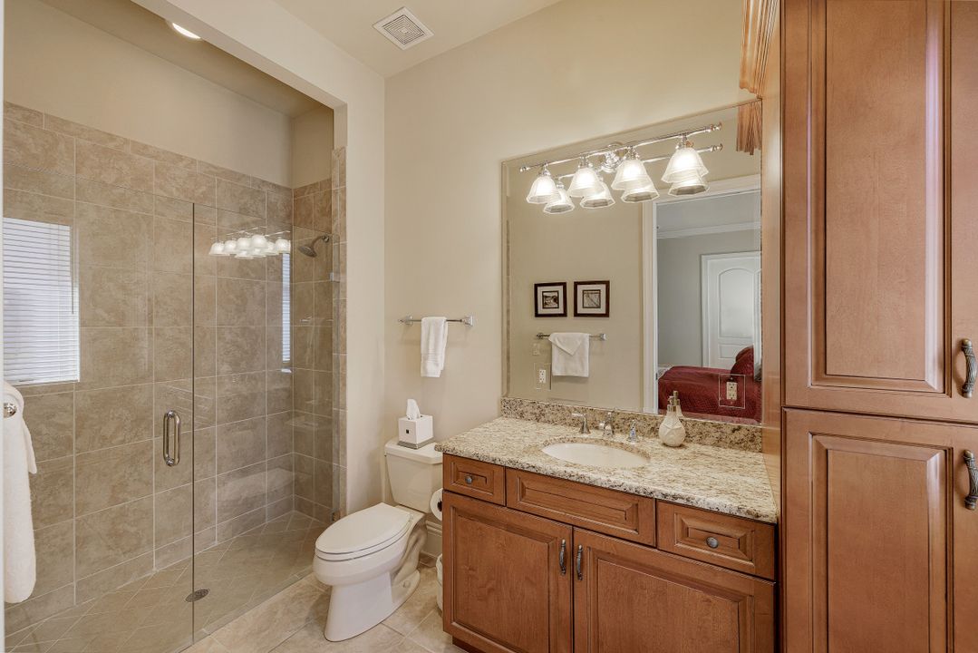 10590 Via Milano Dr, Miromar Lakes, FL 33913