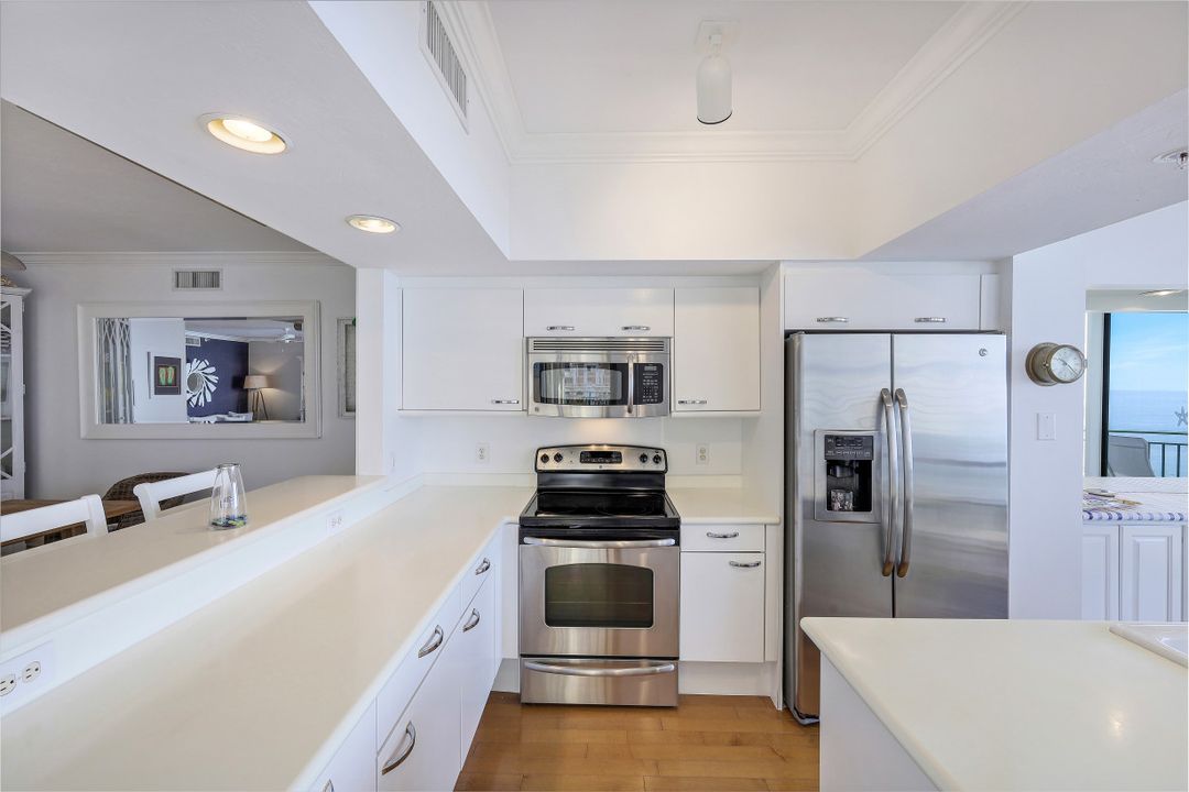 980 Cape Marco Dr  #805, Marco Island, FL 34145