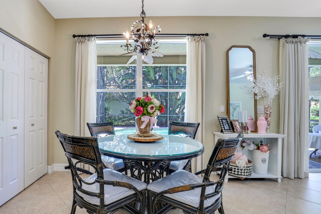 1794 Ribbon Fan Ln, Naples, FL 34119