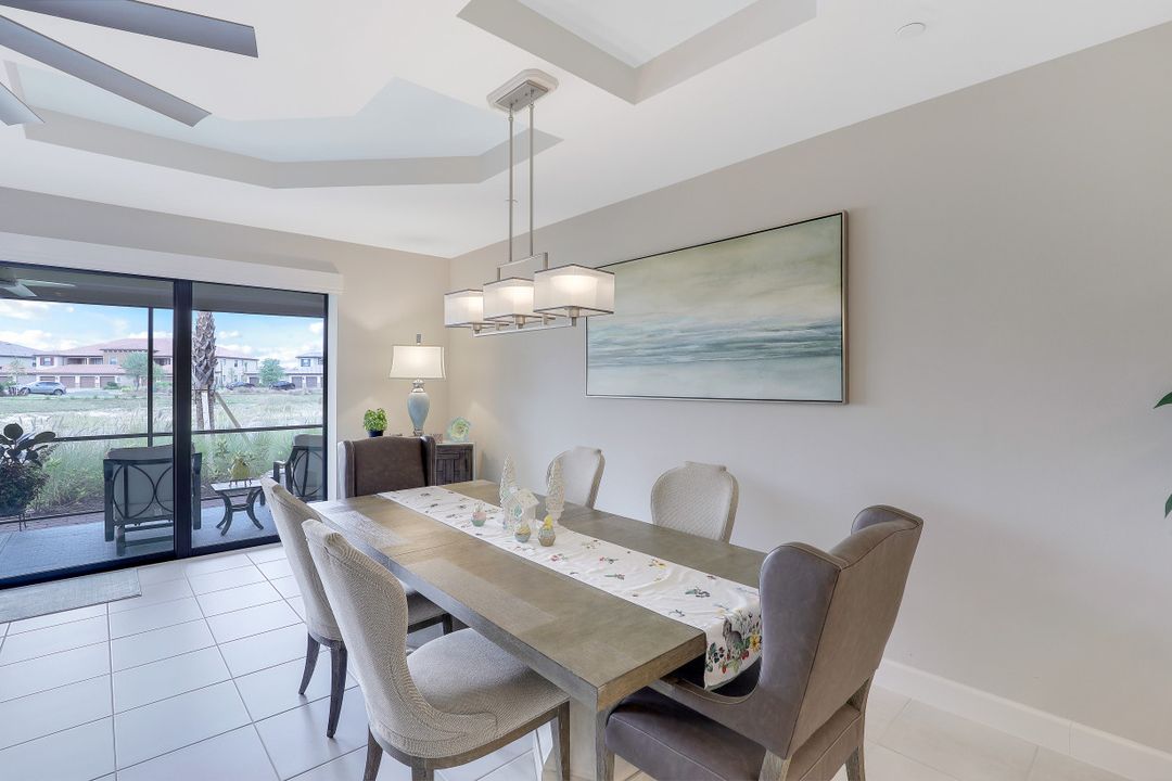 9650 Montelanico Loop #102, Naples, FL 34119