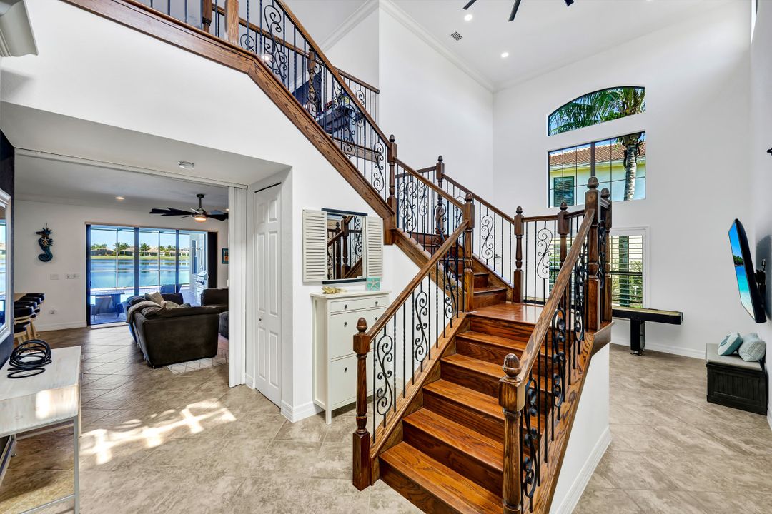 2739 Cinnamon Bay Cir, Naples, FL 34119