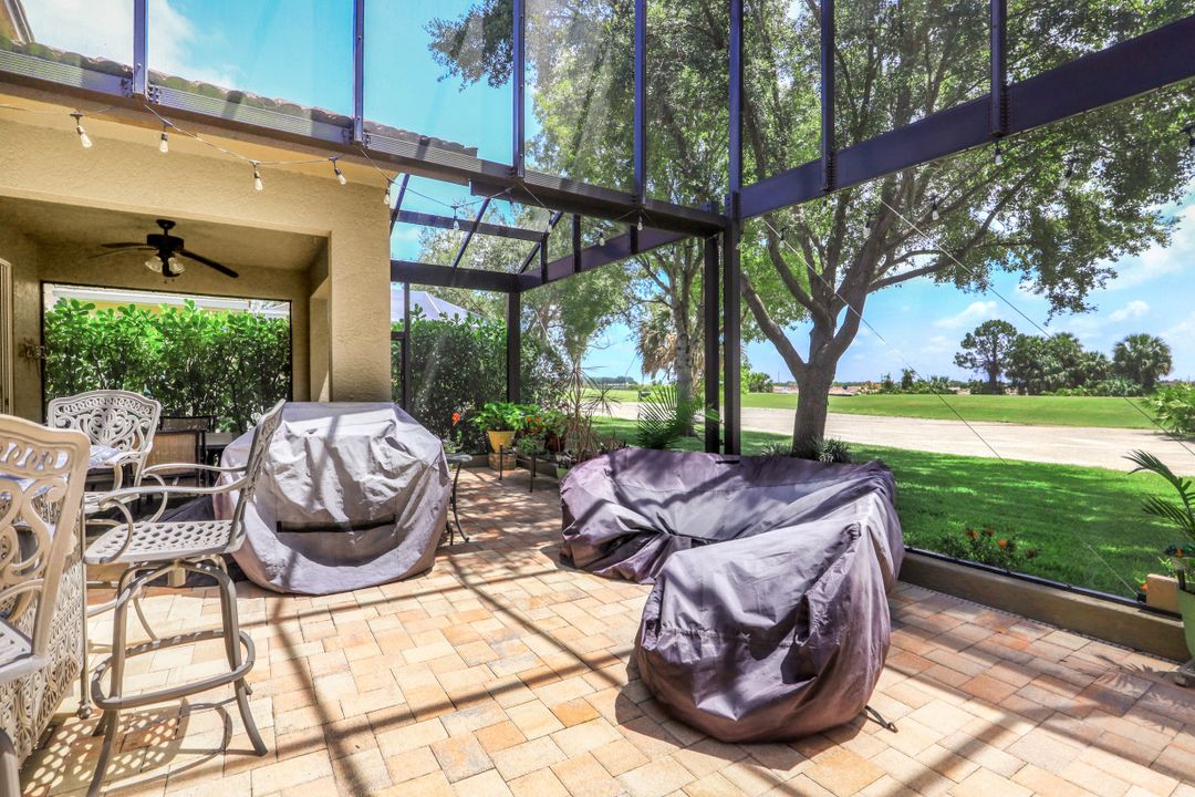 2124 Par Dr, Naples, FL 34120