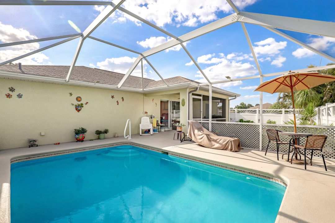 11588 Forest Mere Dr, Bonita Springs, FL 34135