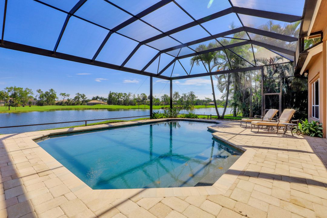 20419 Wildcat Run Dr, Estero, FL 33928