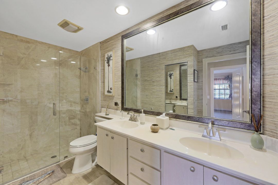 3551 El Verdado Ct, Naples, FL 34109