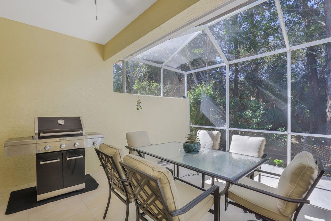 7782 Berkshire Pines Dr, Naples, FL 34104