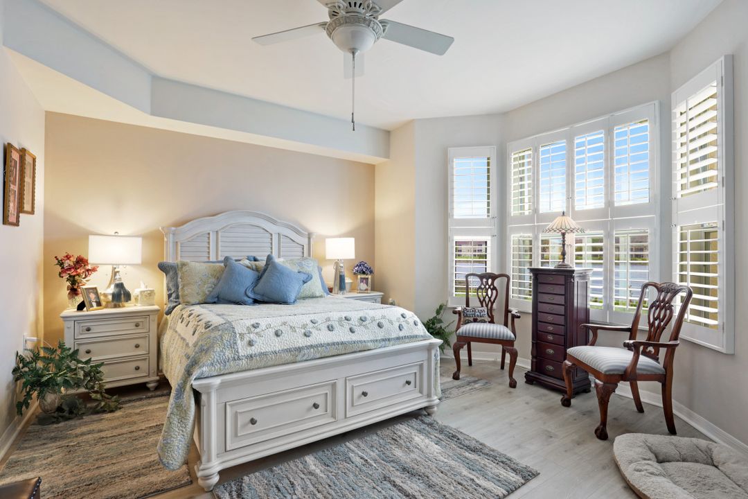 2810 Cypress Trace Cir #2111, Naples, FL 34119