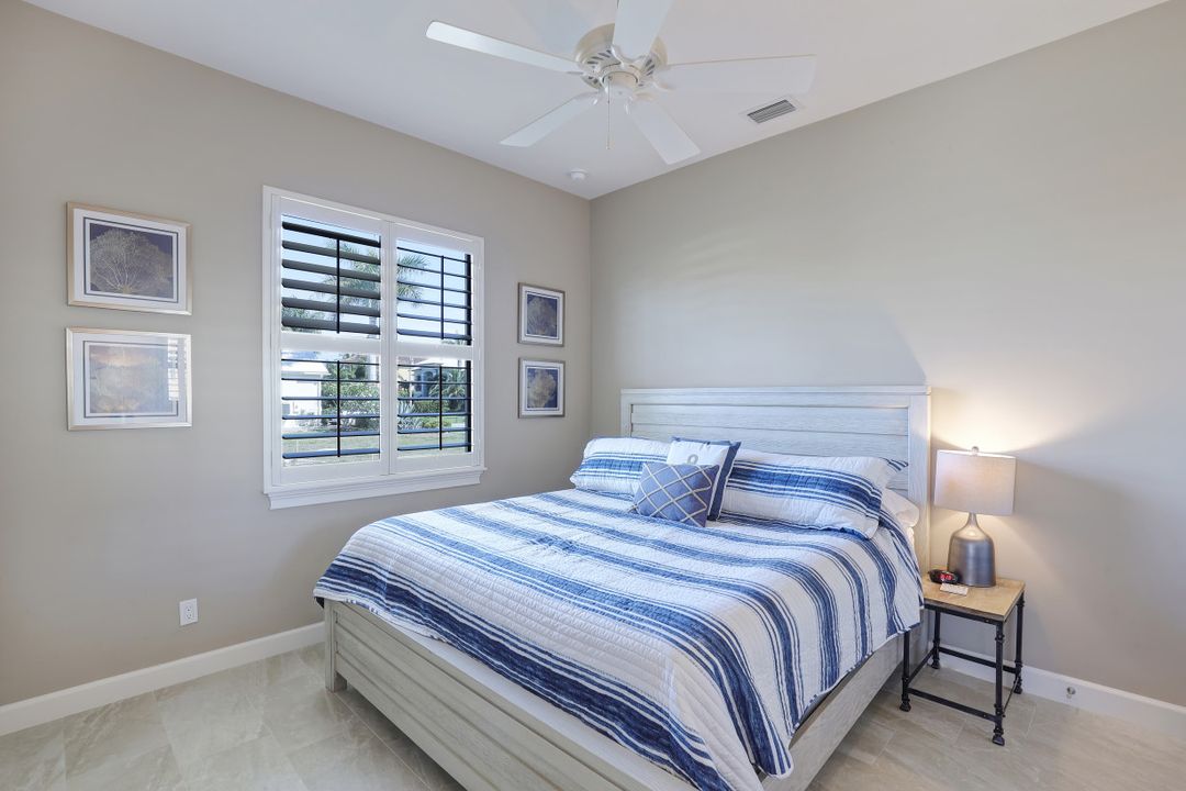 535 Spinnaker Dr, Marco Island, FL 34145