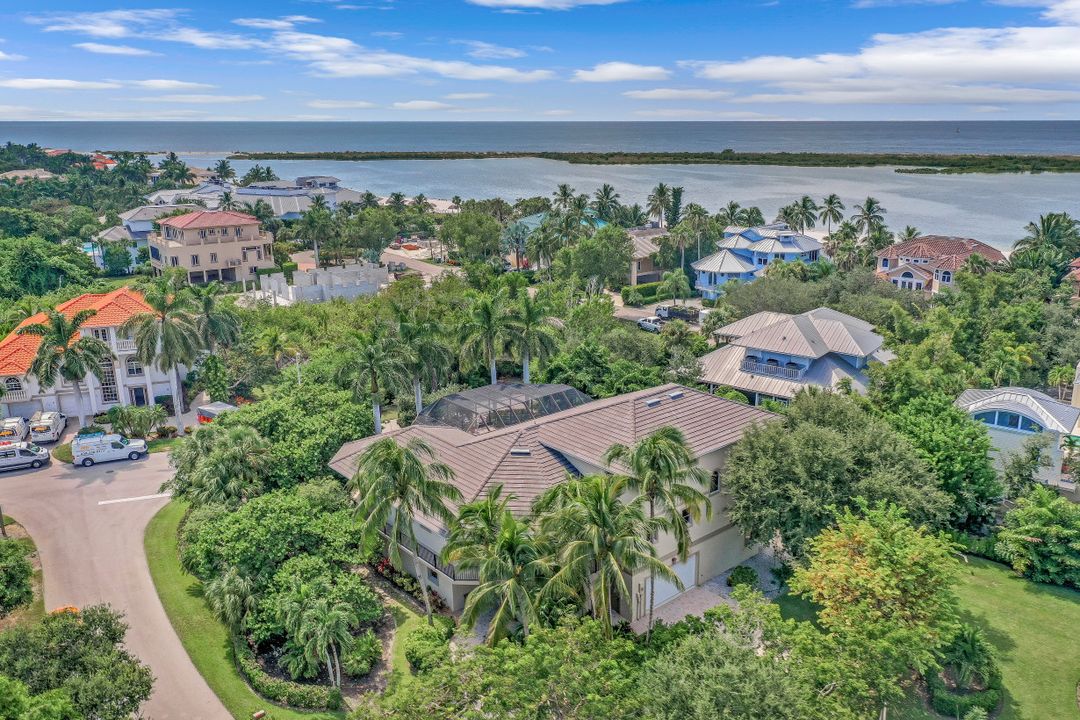 320 Wild Orchid Ln, Marco Island, FL 34145