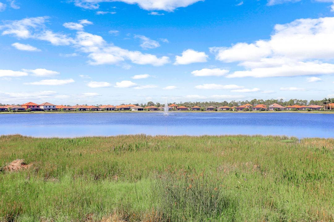 1419 Santiago Cir #1603, Naples, FL 34113