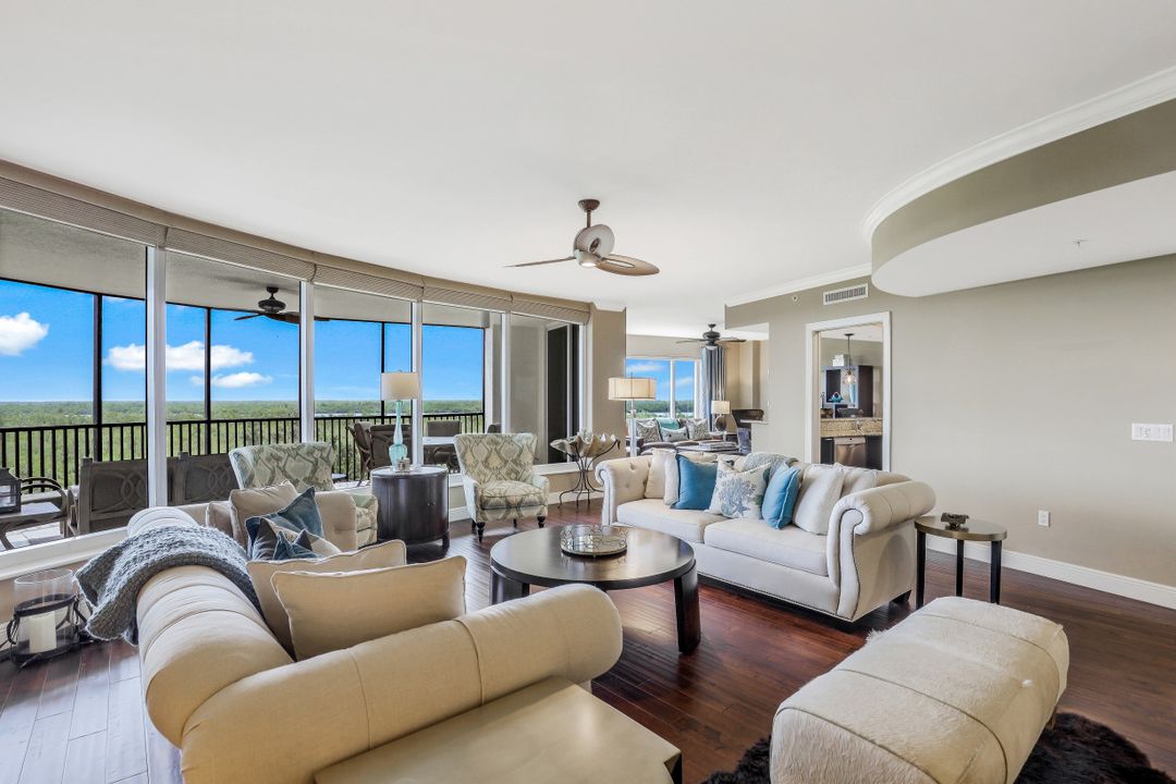 1050 Borghese Ln #303, Naples, FL 34114