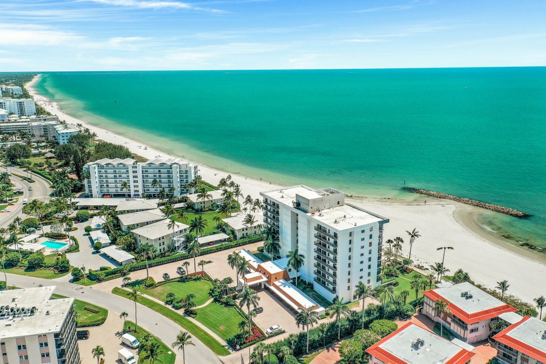 2171 Gulf Shore Blvd N #702, Naples, FL 34102