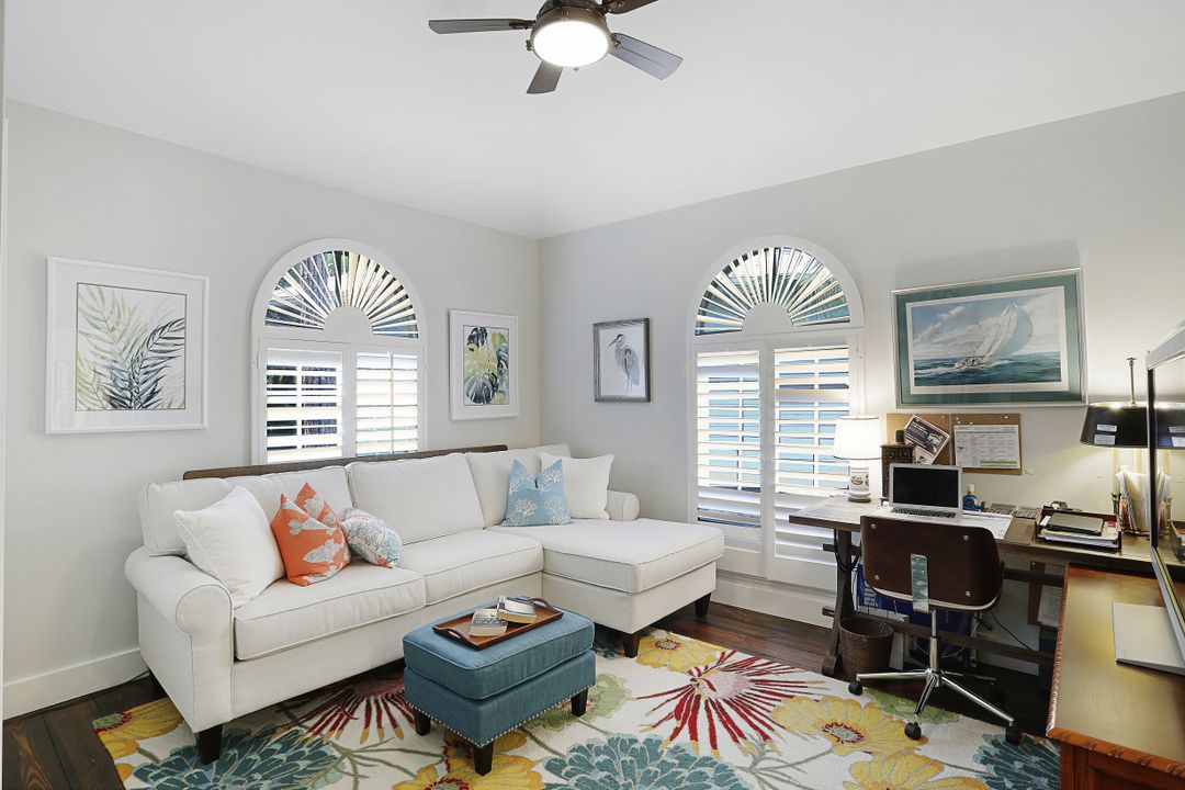 3824 Survey Cir, Bonita Springs, FL 34134