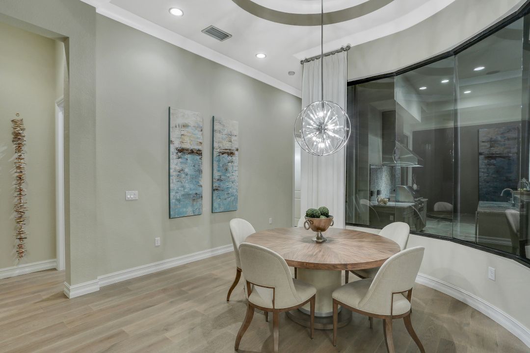 9105 Esplanade Blvd, Naples, FL 34119