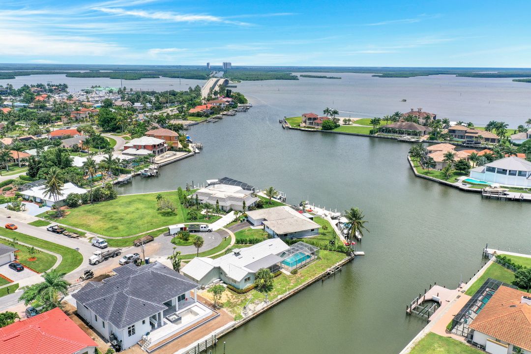 1359 Waikiki Ct, Marco Island, FL 34145