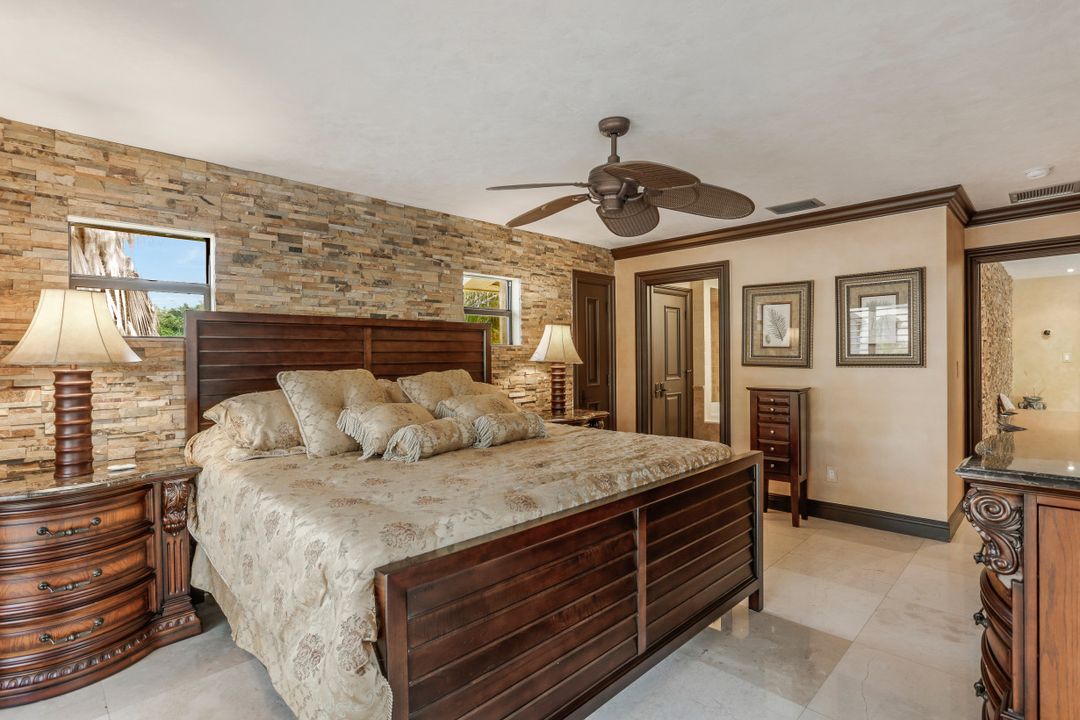 771 S Barfield Dr, Marco Island, FL 34145