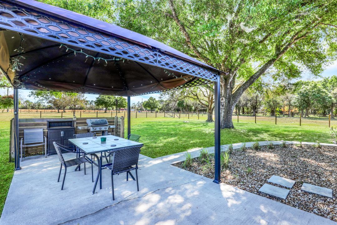 6440 Staley Farms Rd, Fort Myers, FL 33905