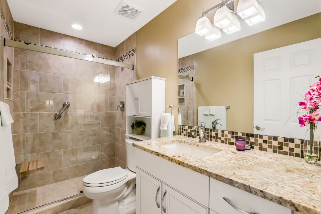 505 Mardel Dr #112, Naples, FL 34104