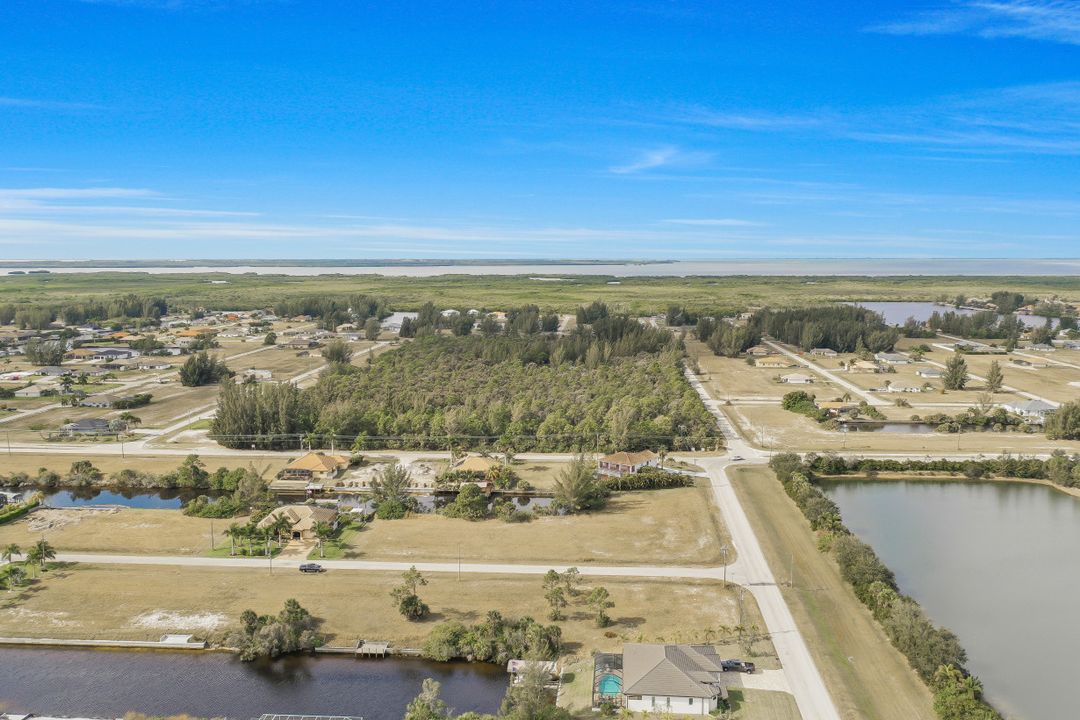 2374 NW 39th Ave, Cape Coral, FL 33993