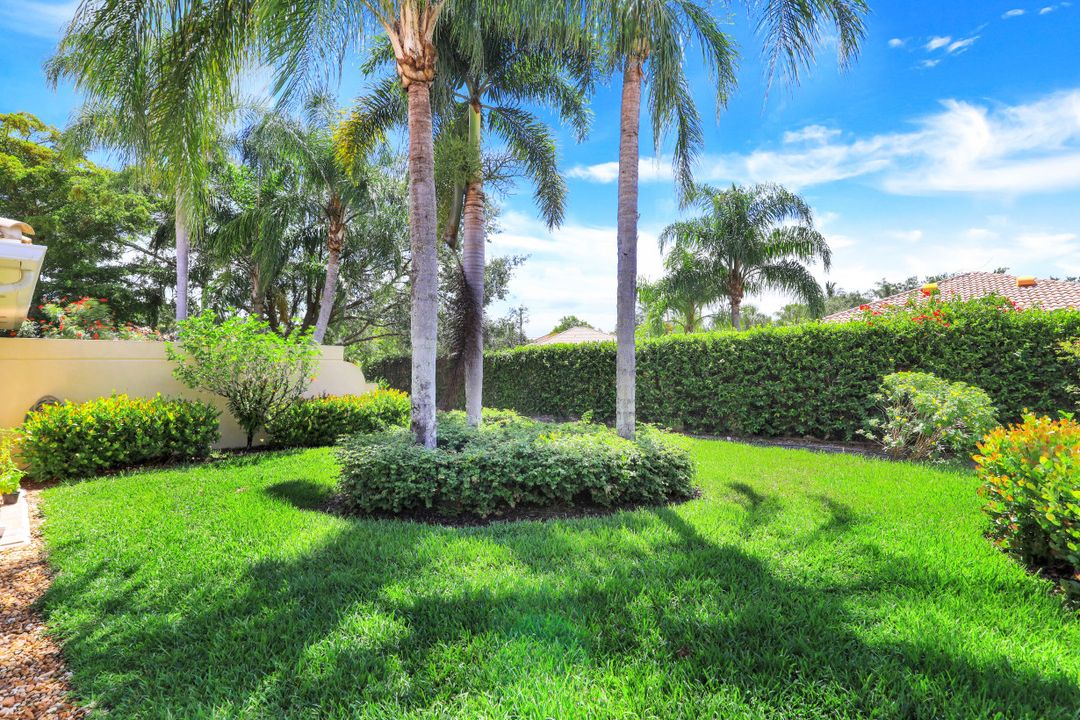 3343 Cayman Ln, Naples, FL 34119