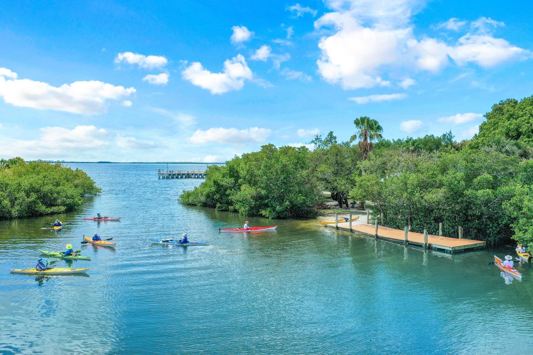 214 NW 32nd Pl, Cape Coral, FL 33993