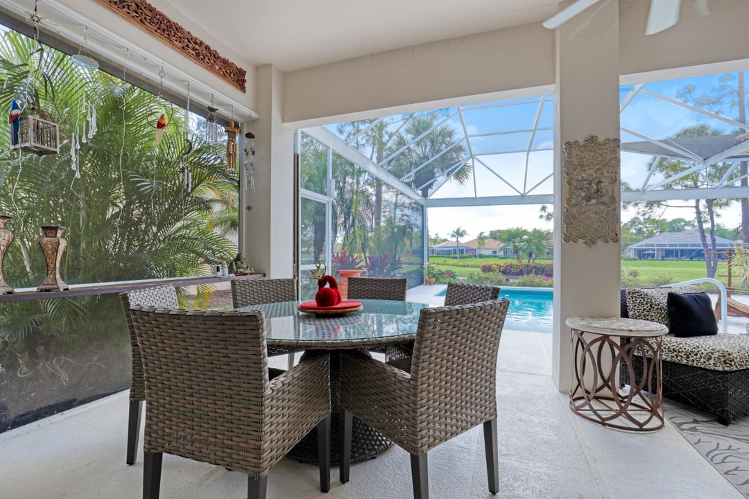 8586 Gleneagle Way, Naples, FL 34120